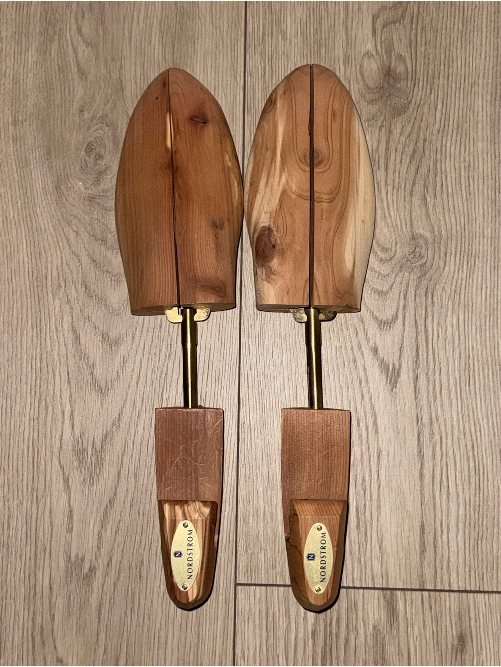 Nordstrom Mens XL Cedar Wood Shoe Trees Stretchers Keepers Made in USA ( pair )